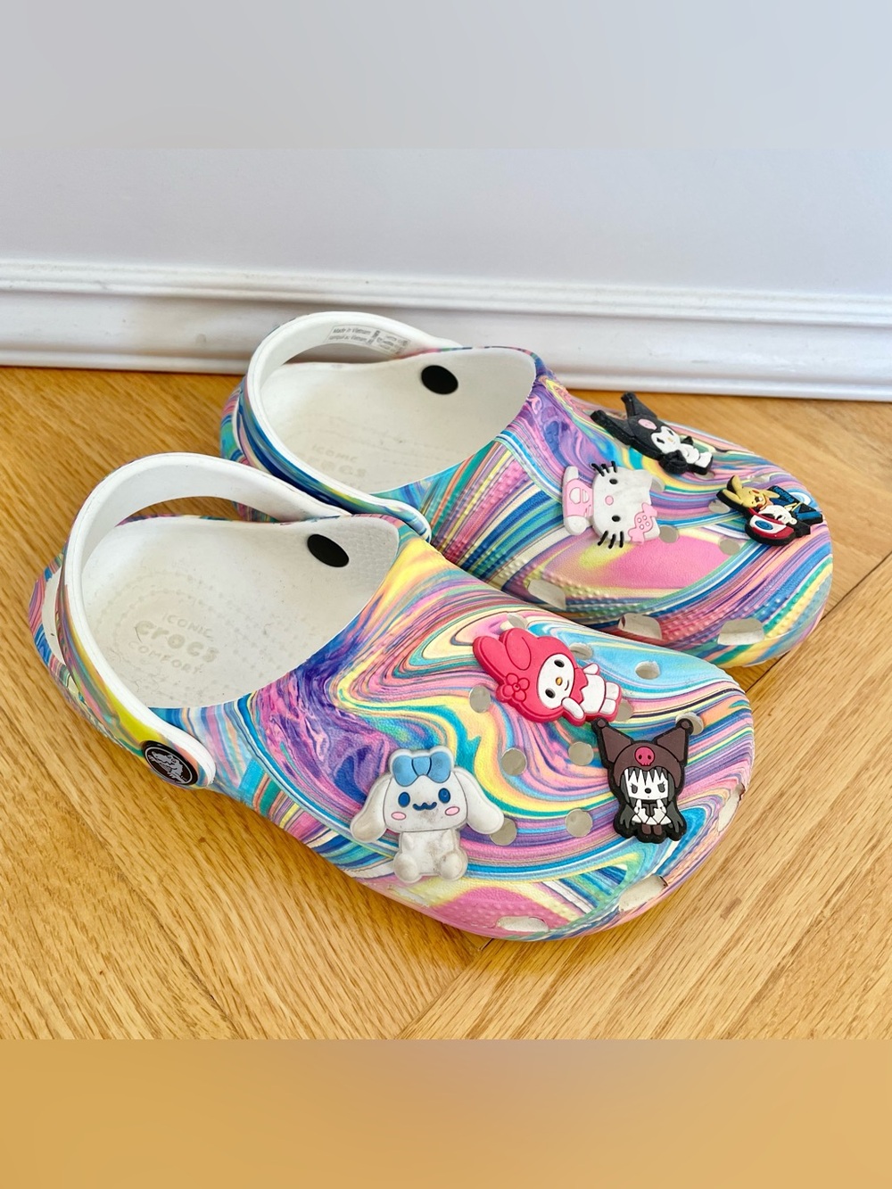 CROCS Kids Multicolor Swirl Clogs with s Sanrio Character jibitz charms size 12 - Picture 3 of 4